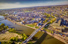 Lucht Arnhem Centrum vanuit Malburgen