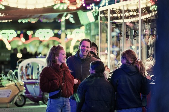 Tieners worden aangesproken op kermis