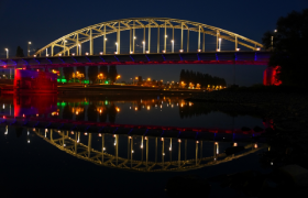 John Frostbrug in de Airborne kleuren