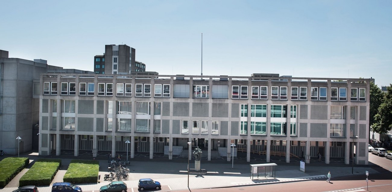Vooraanzicht Paleis van Justitie in Arnhem